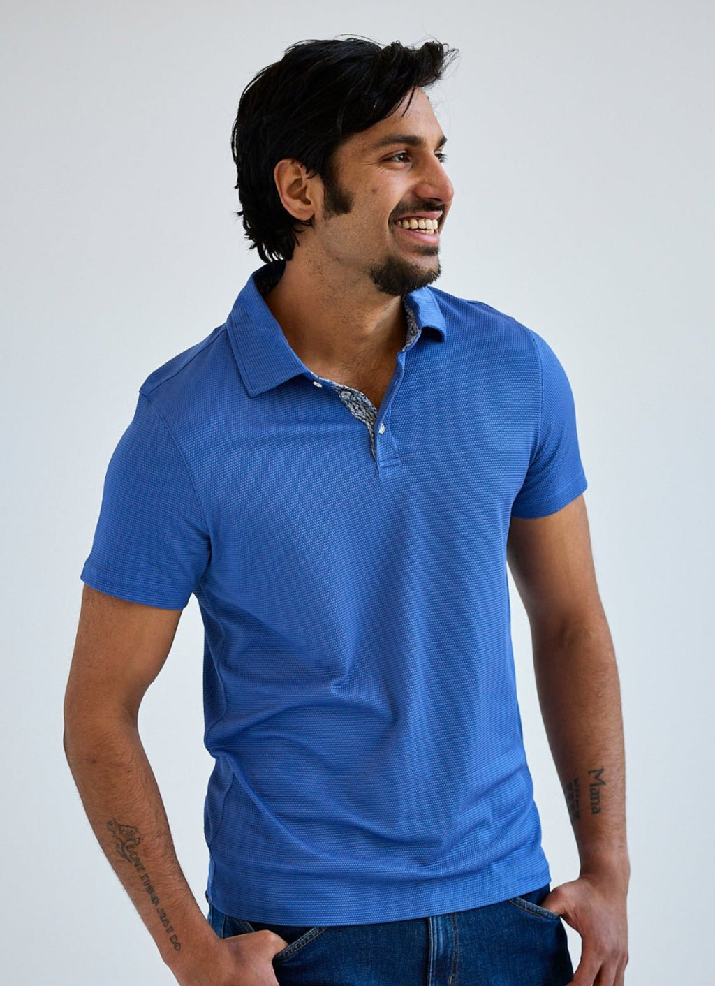 Pebble Jacquard Stretch Polo — Metal-Rimmed Buttons, Tonal Inner Yoke, Bungee Locker Loop