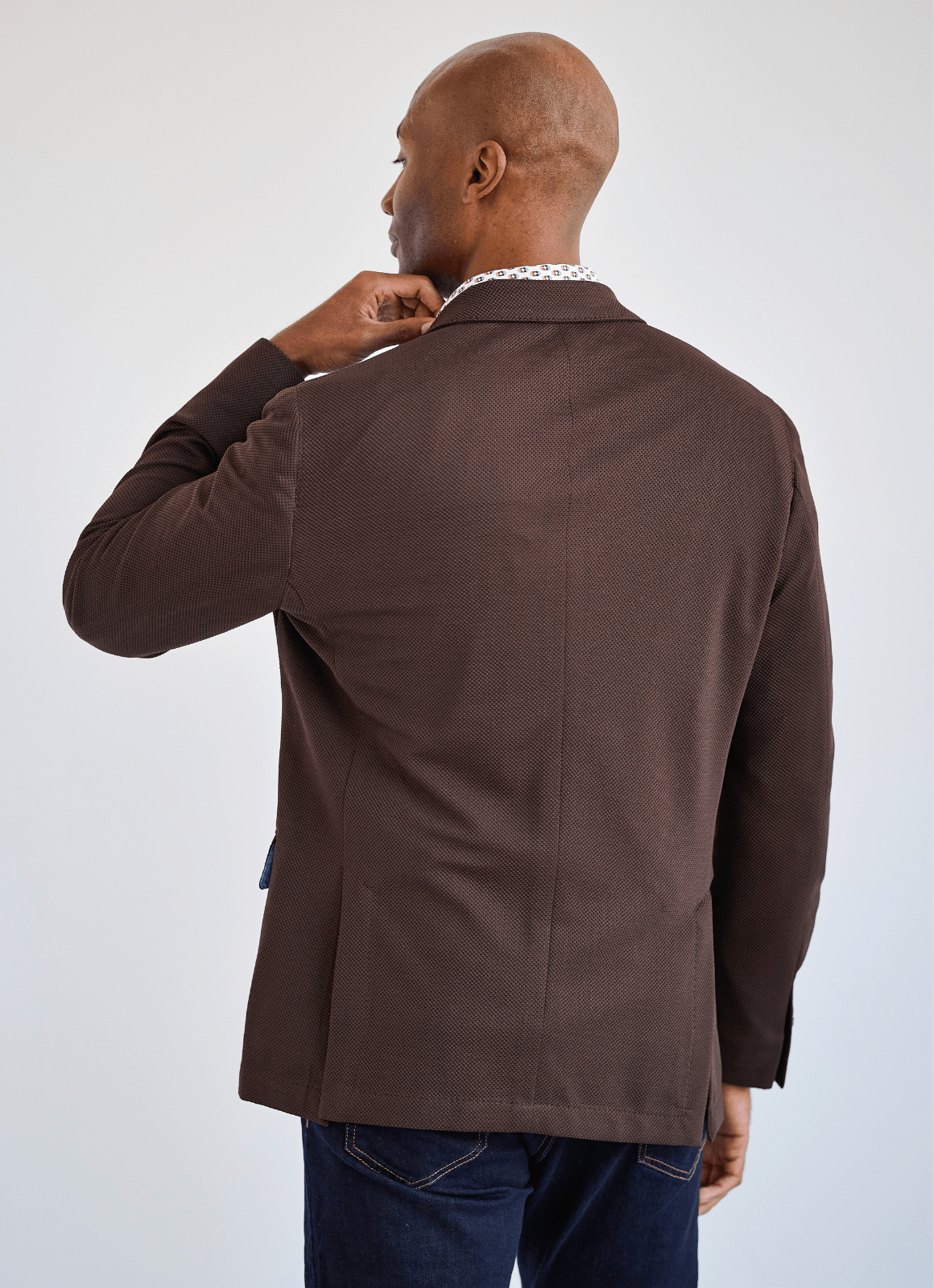 Tailored Sport Coat in Brown — Stretch Fabric, Phone Pocket, Notched Lapel, Side Vents