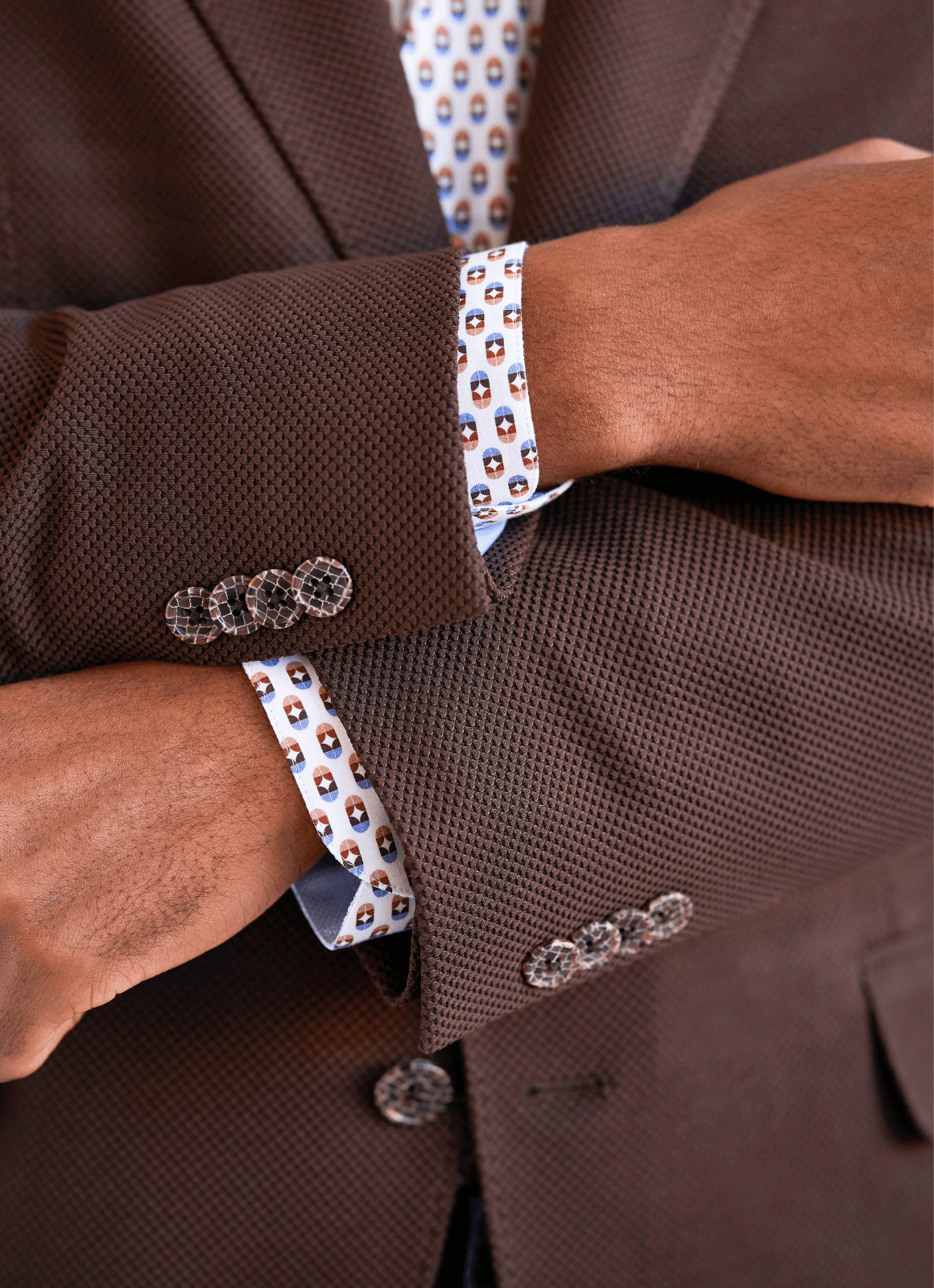 Tailored Sport Coat in Brown — Stretch Fabric, Phone Pocket, Notched Lapel, Side Vents