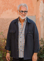Washed Linen Overshirt — Spread Collar, Double Flap Chest Pockets, Relaxed Fit