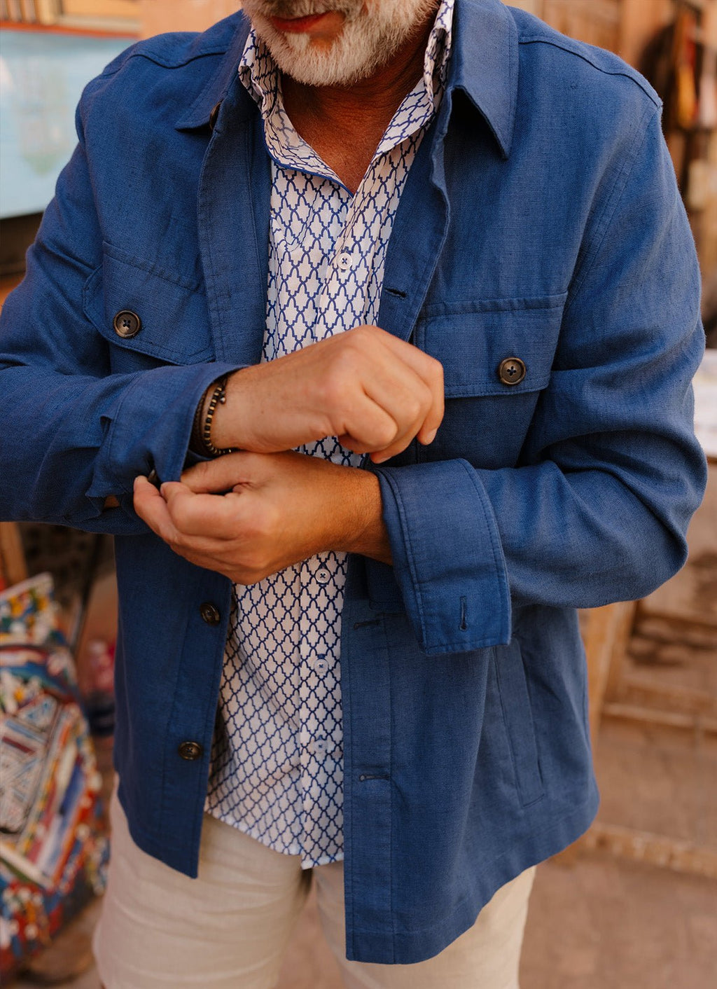 Washed Linen Overshirt — Spread Collar, Double Flap Chest Pockets, Relaxed Fit