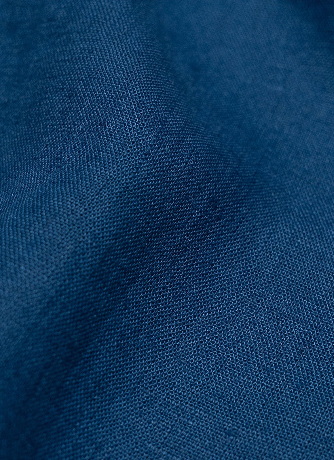 Washed Linen Overshirt — Spread Collar, Double Flap Chest Pockets, Relaxed Fit