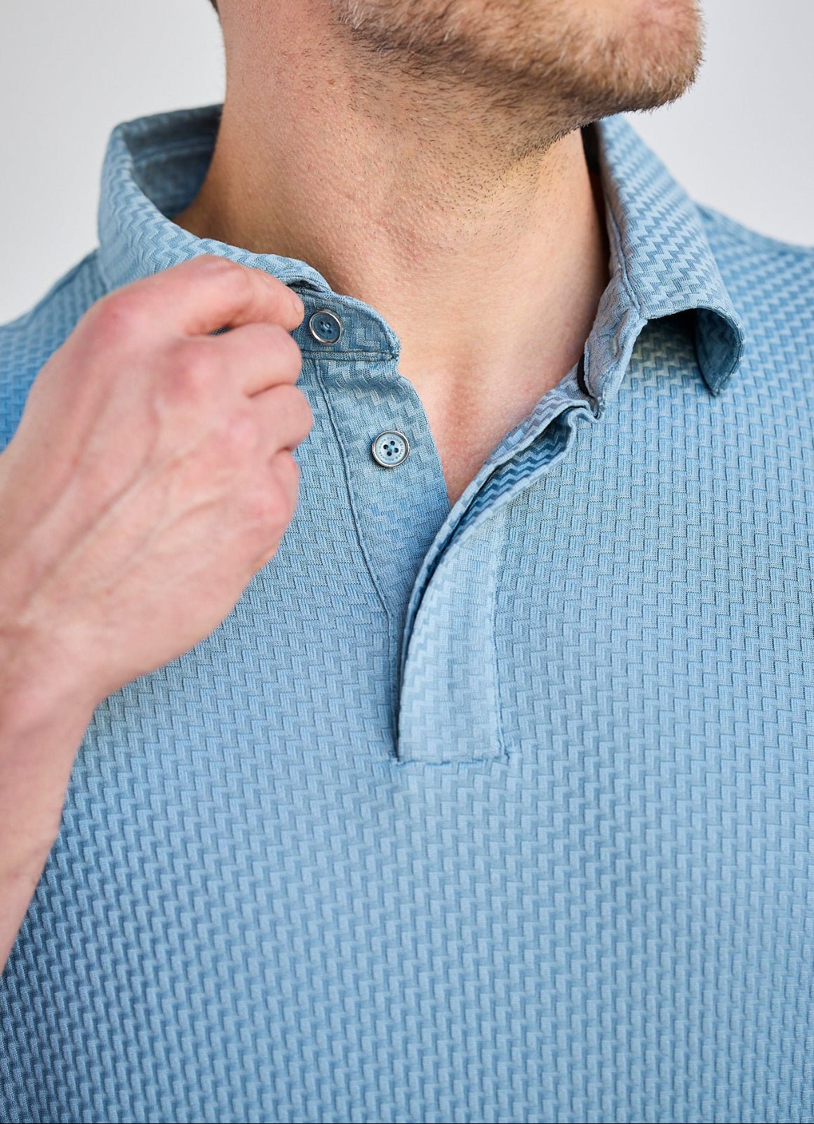 Stair-Step Texture Stretch Polo in Slate Blue — Metal-Rimmed Buttons, Athletic Slim Fit